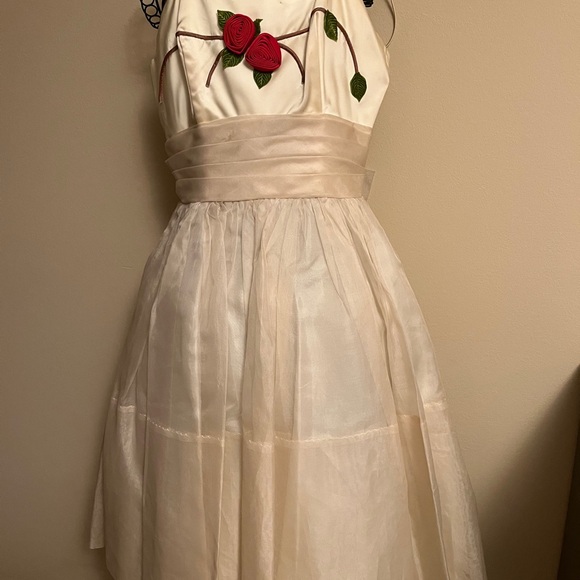 Vintage 1950s Ivory Satin and Tulle Organza party dress